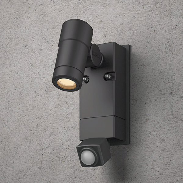 ウォールスポットライト オプティS 人感センサー付 ブラック 電