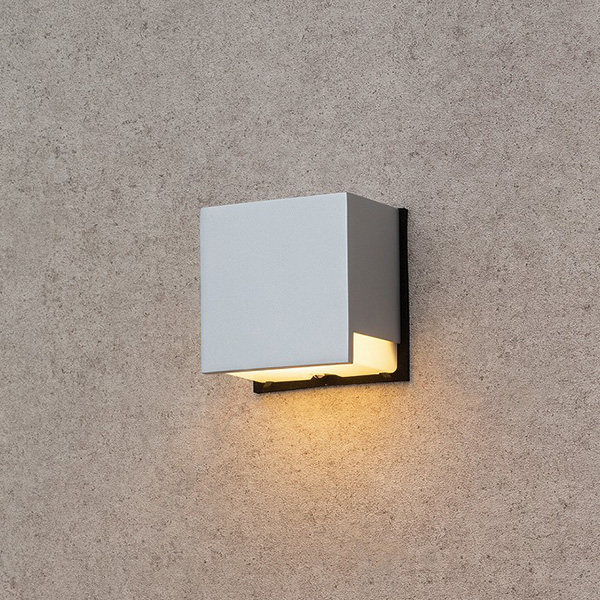 ウォールライト100V 25型 シルバー (電球色)